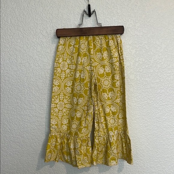 Smartie Britches Yellow Patterned Ruffle Pants - Picture 1 of 1